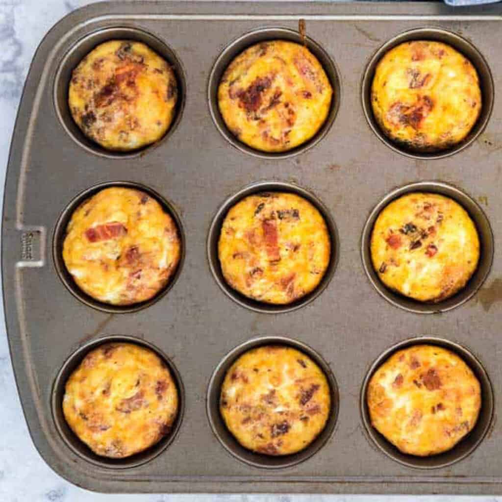 egg muffins in muffin tin